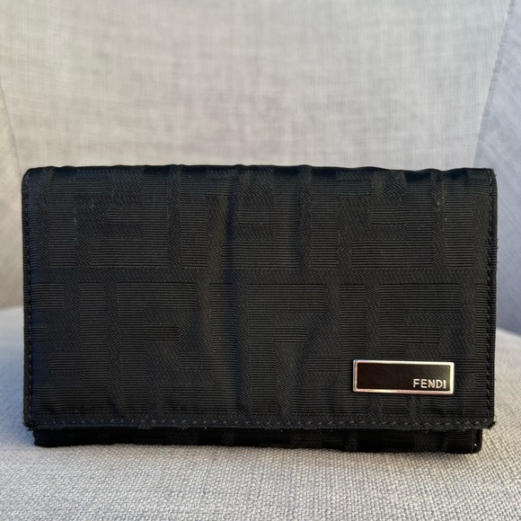 Fendi Zucca Unisex Nylon Leather Wallet - Picture 1 of 9
